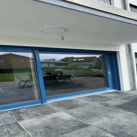 Moderne Sonnenbühl *