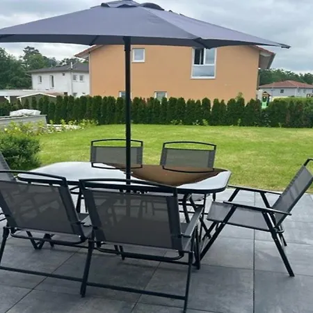 Moderne Sonnenbühl Apartment