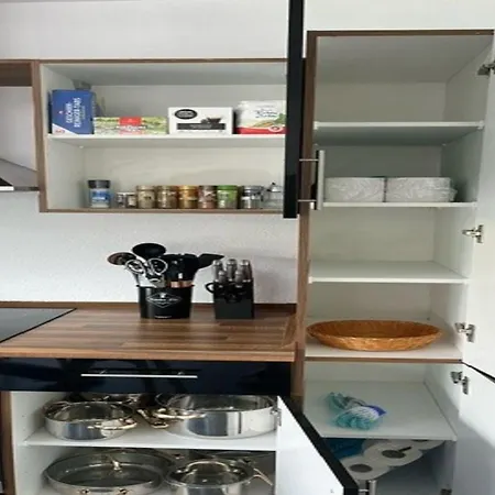 Moderne Sonnenbühl Apartment Singen (Hohentwiel)