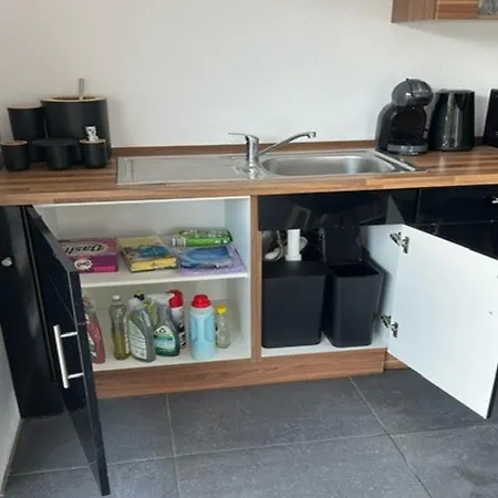 Moderne Sonnenbühl Apartment *